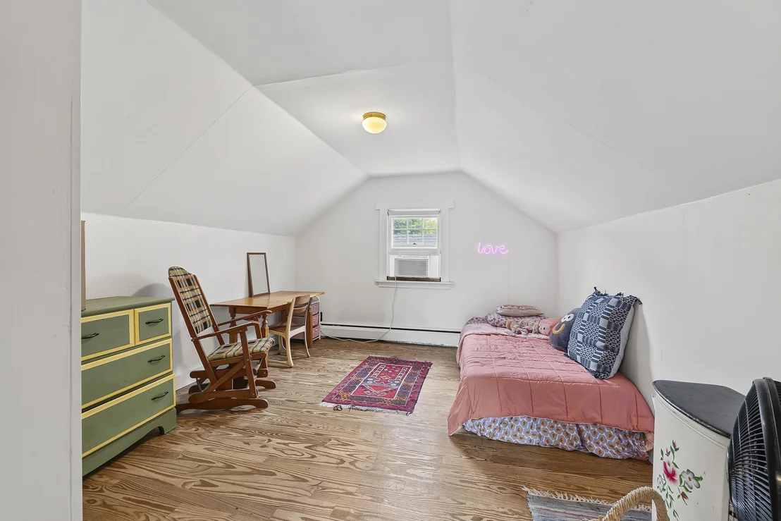 Photo of 7 Wilbrod