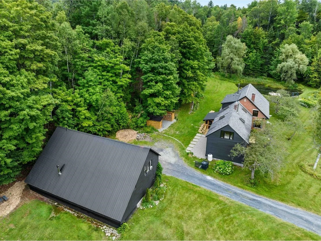 Photo of 3171 Brook