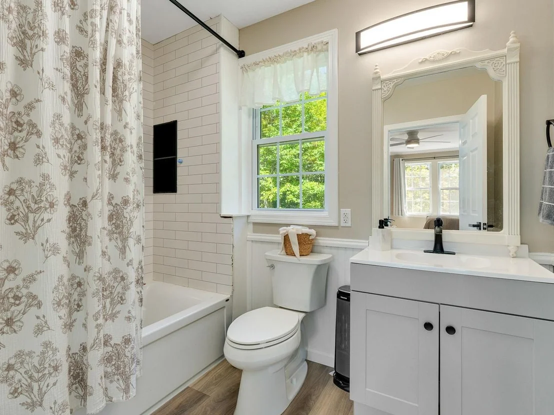 Photo of 1419 Cambridge