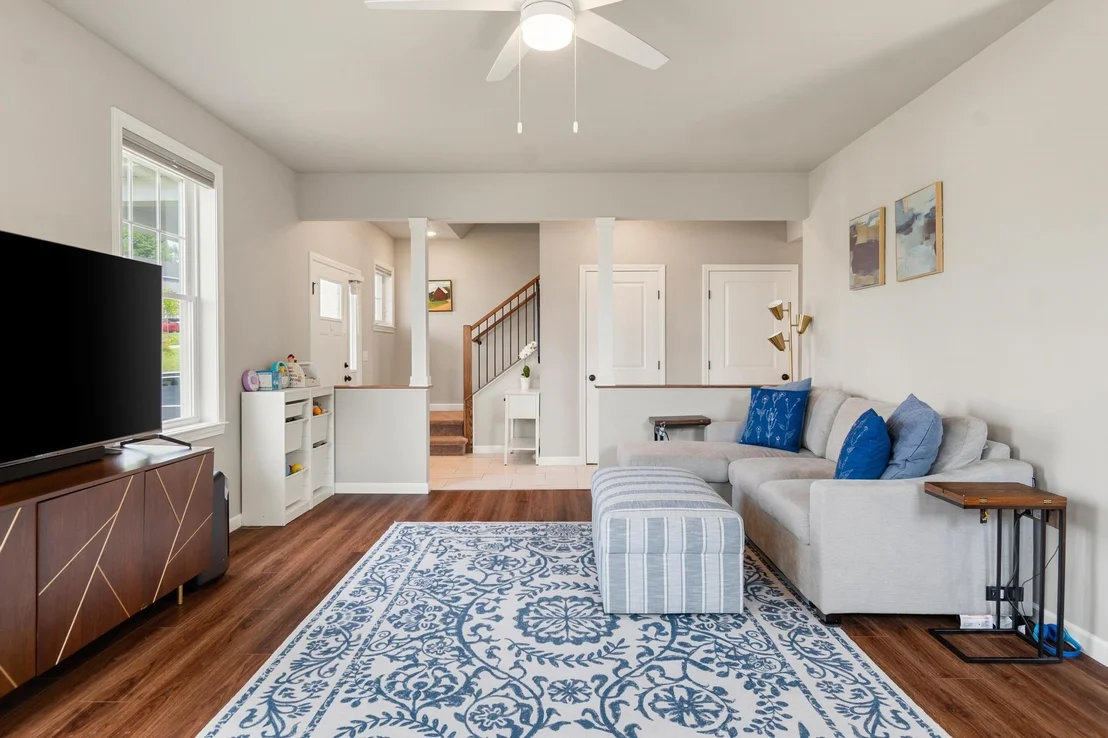 Photo of 287 Horseshoe