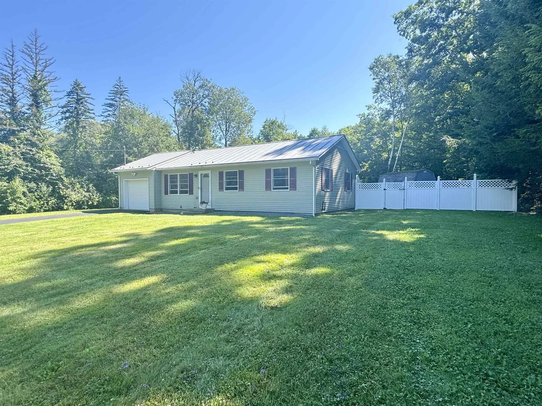 Photo of 35 Reese