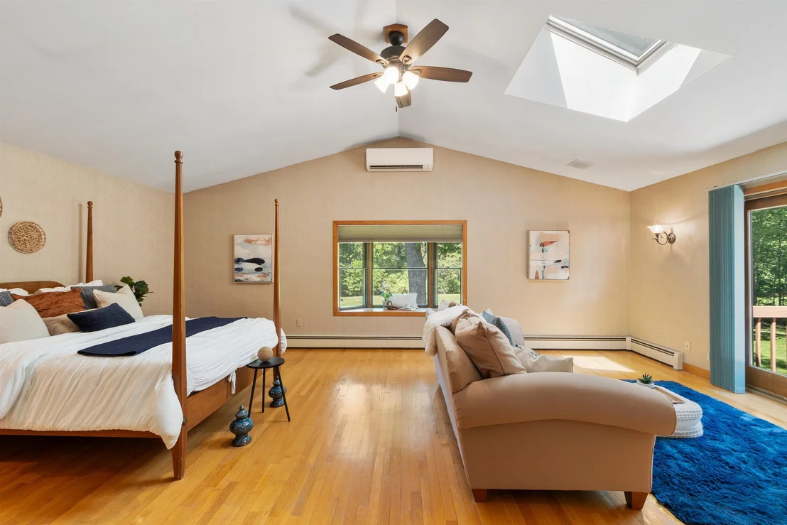 Photo of 6 Weston