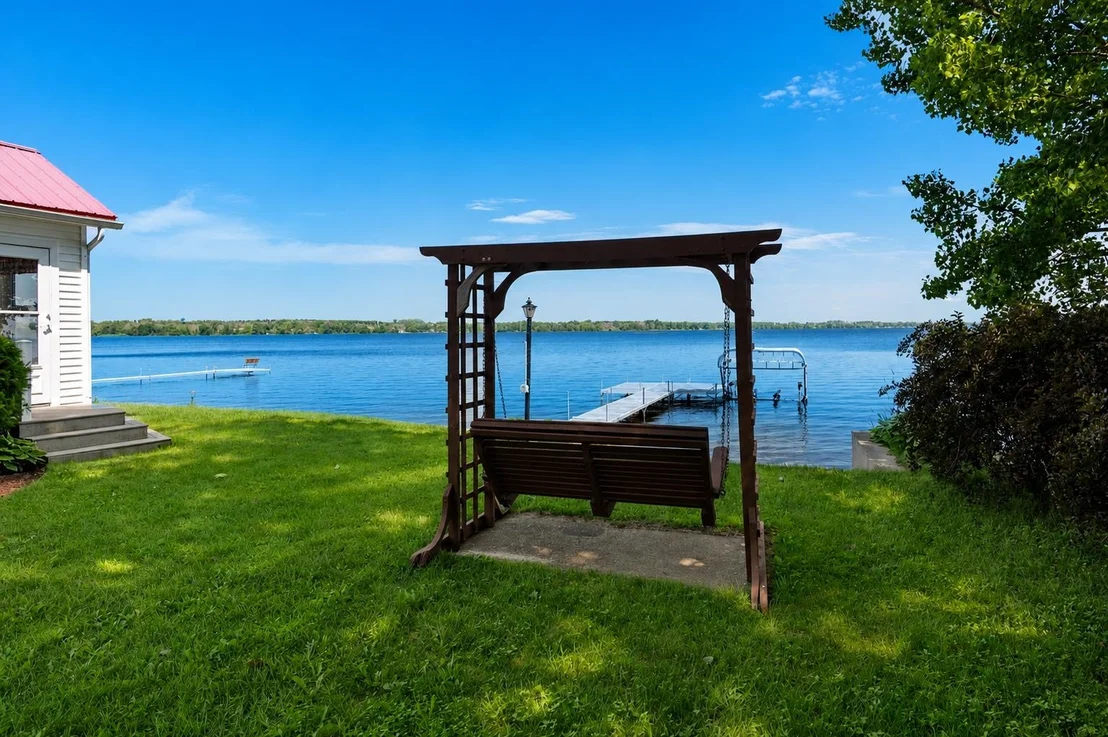 Photo of 43 Sandy Point