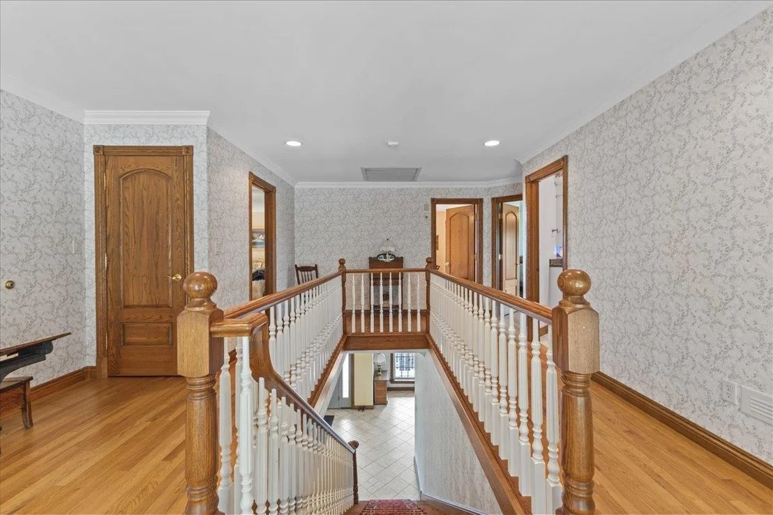 Photo of 1784 Nelson Hill