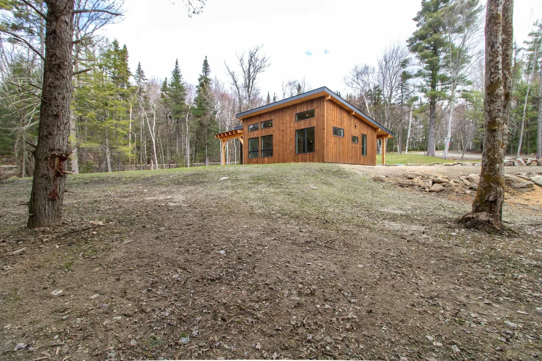 Photo of 14 Aikins
