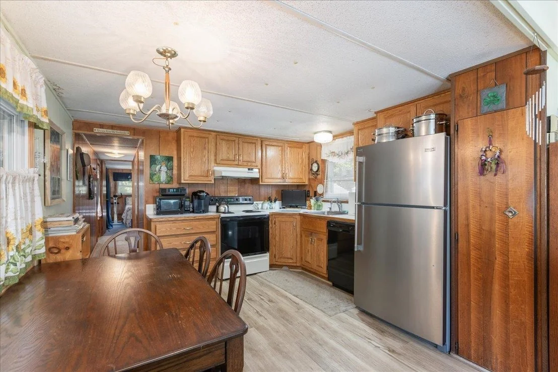 Photo of 99 Hayes Mobile Home
