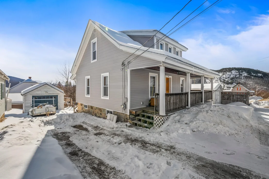 Photo of 66 Spruce