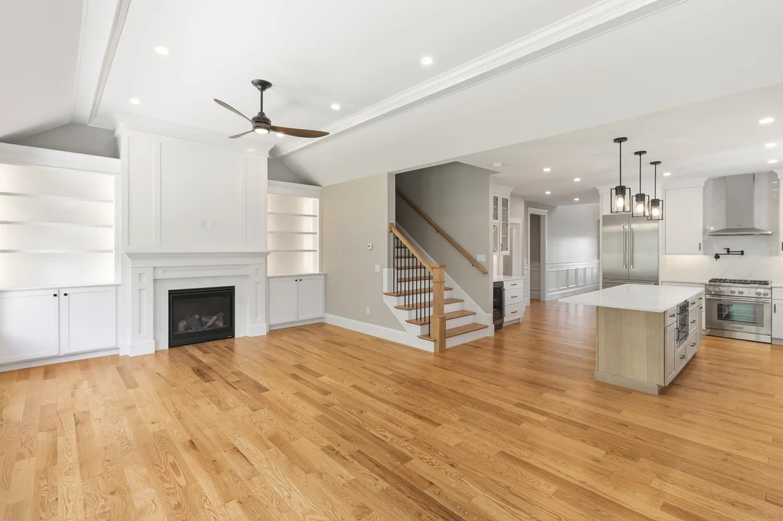 Photo of Unit LOT8 at 38 Signature