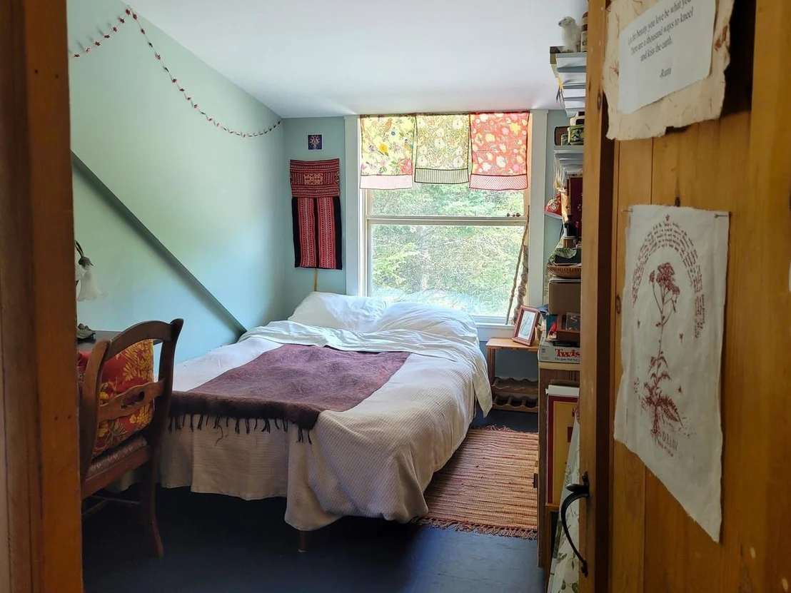 Photo of 663 Guyette