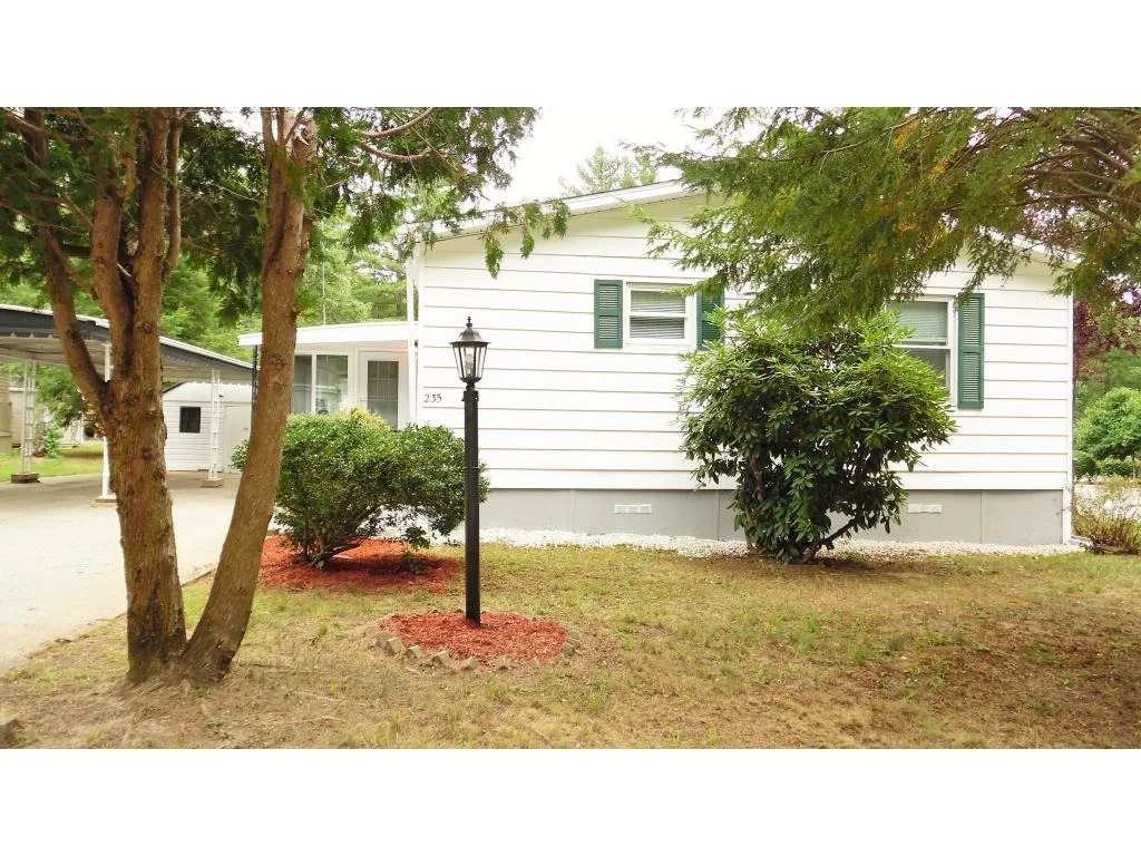 Photo of 235 Robin Hood Dr