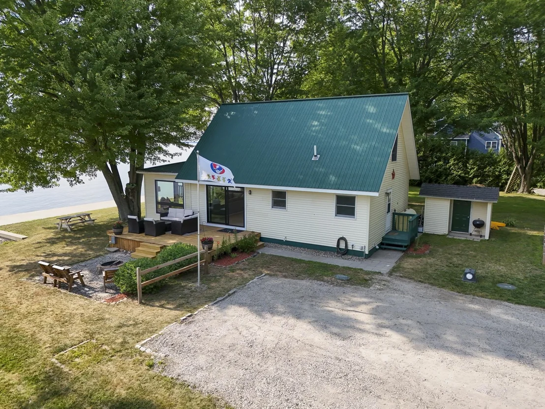 Photo of 502 Duck Point