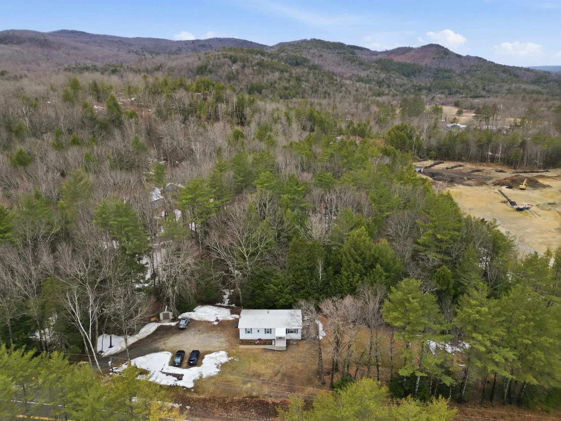 Photo of 144 Halls Brook