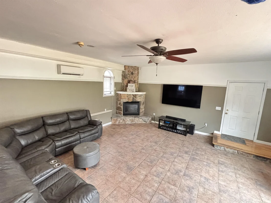 Photo of 87 Juniper