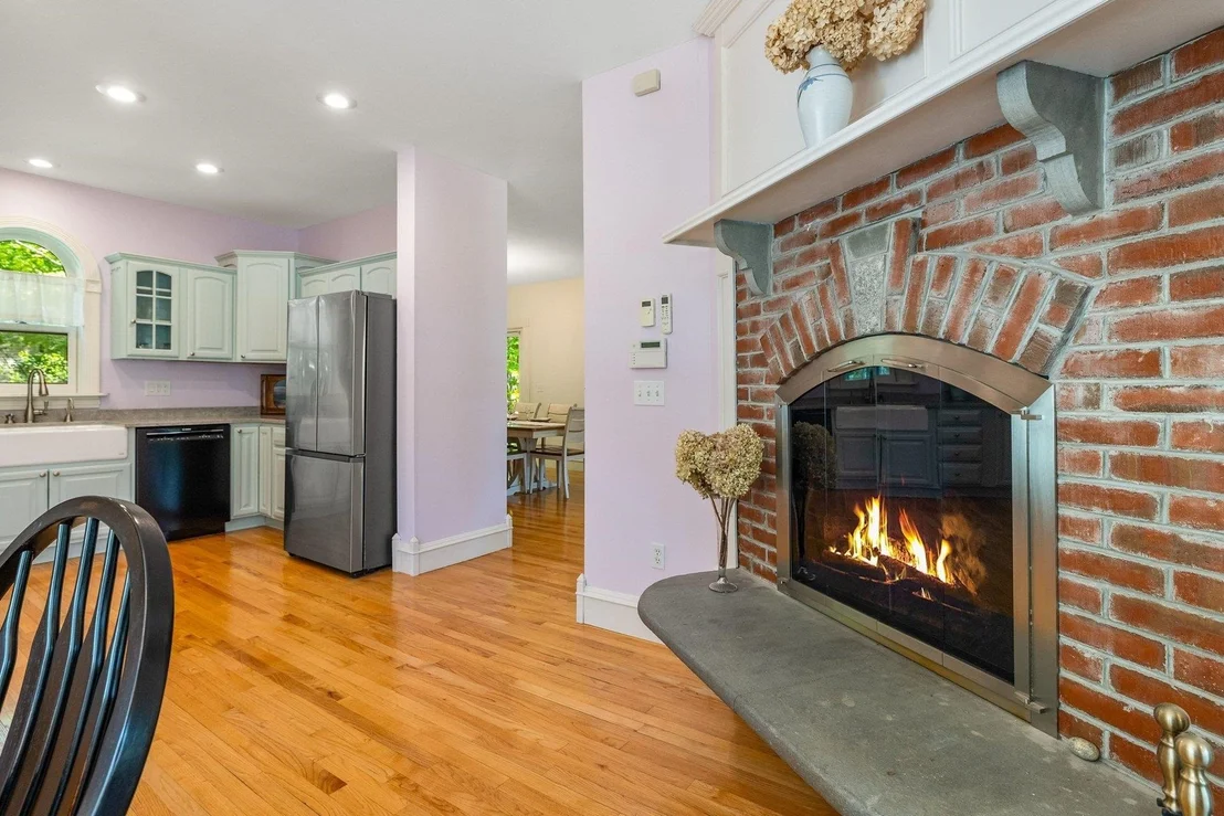Photo of 2 Stoneridge