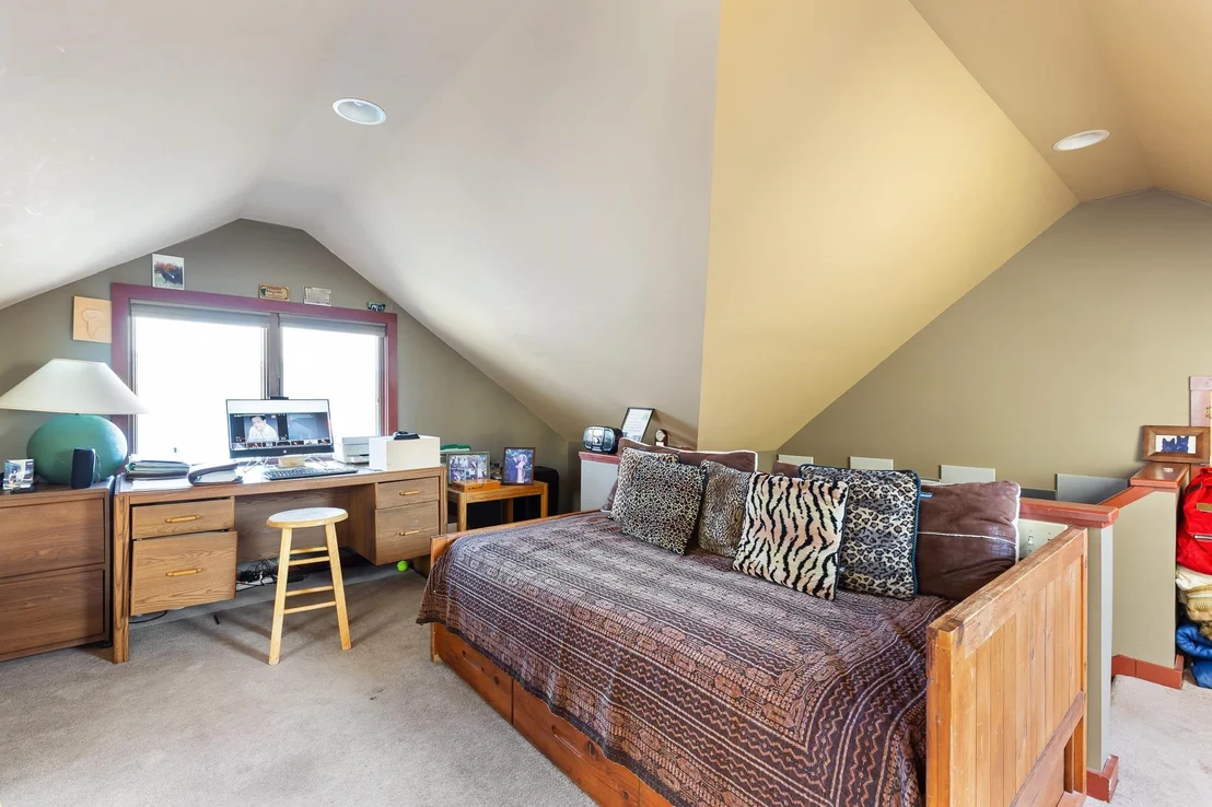 Photo of 534 Cream Hill