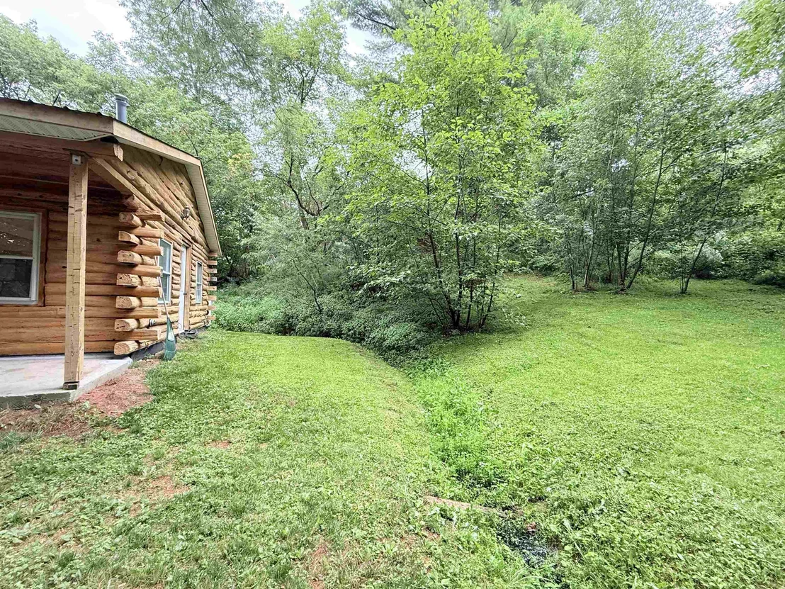 Photo of 26 Log Cabin
