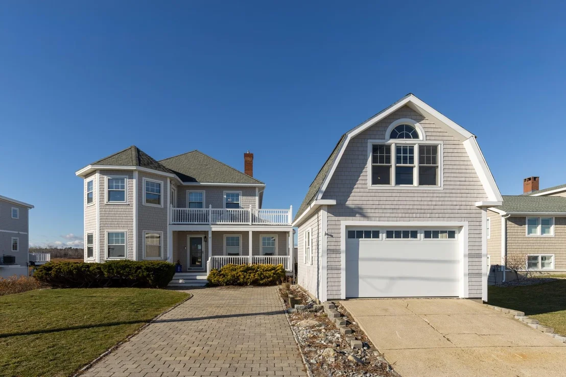 Photo of 1643 Ocean