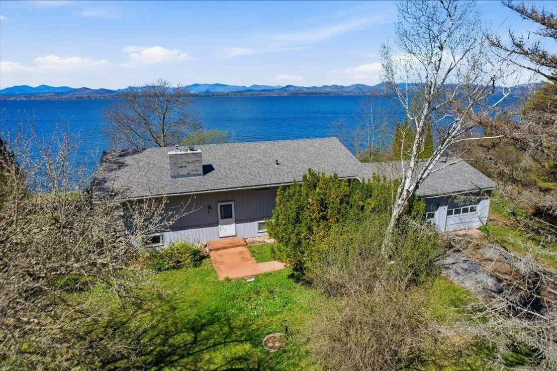 Photo of 481 Hills Point