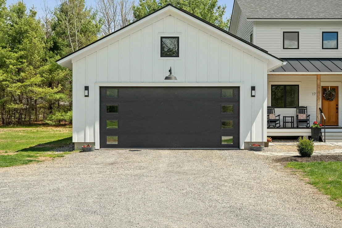 Photo of 17 Winding Brook