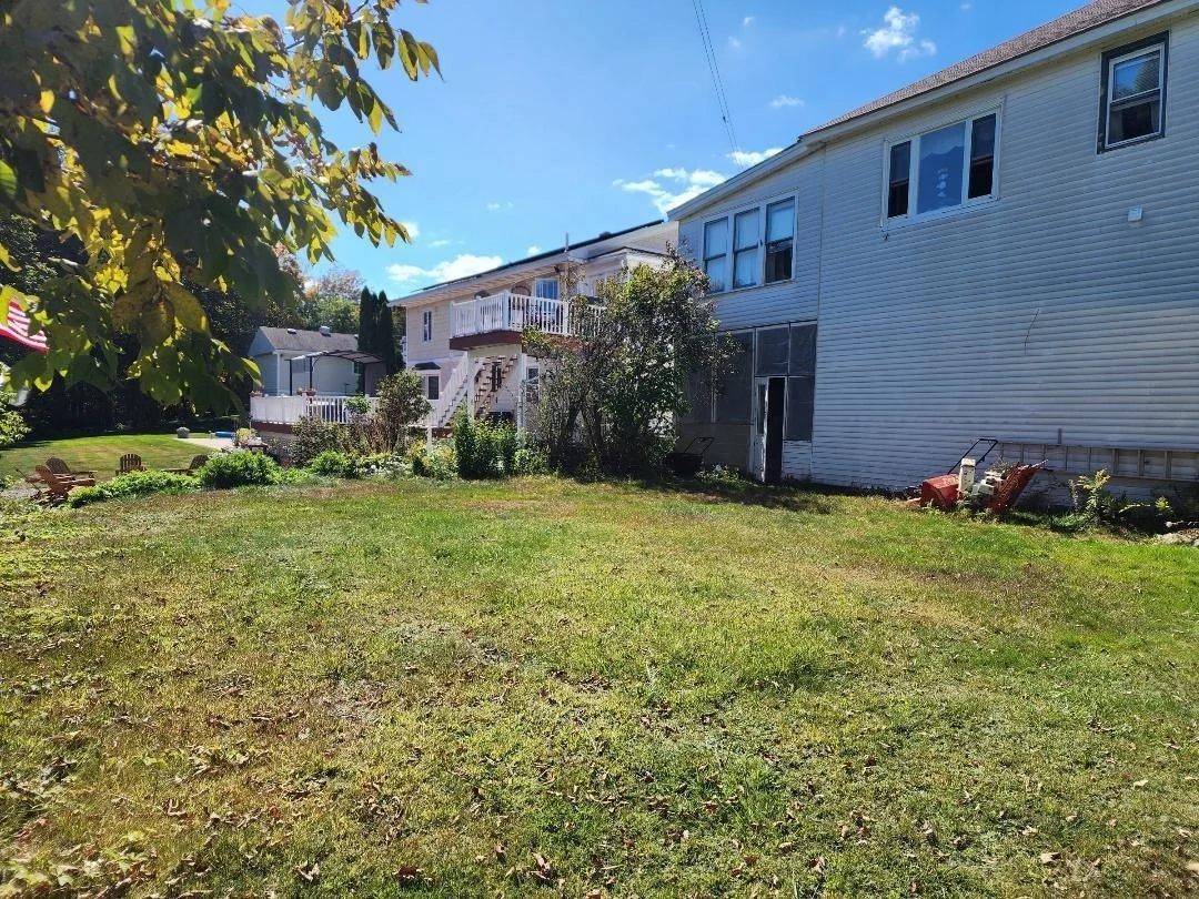 Photo of 342 First