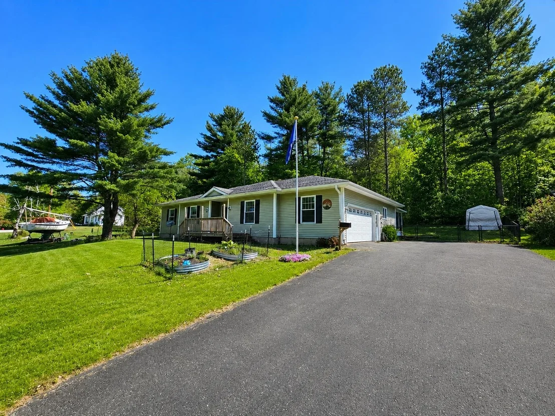 Photo of 69 Edgewood