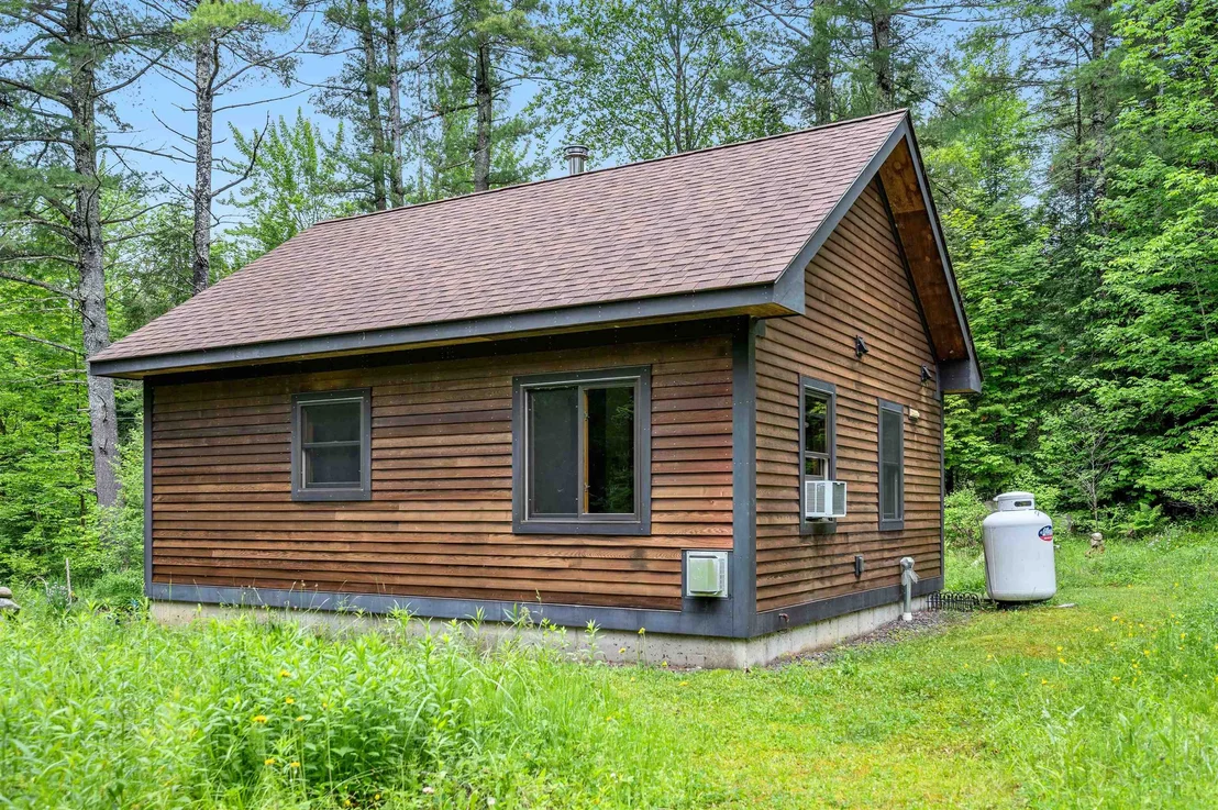 Photo of 228 Guyette