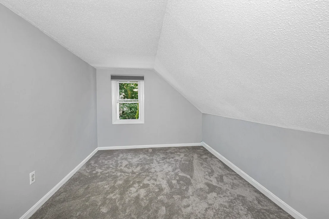 Photo of 83 Jericho