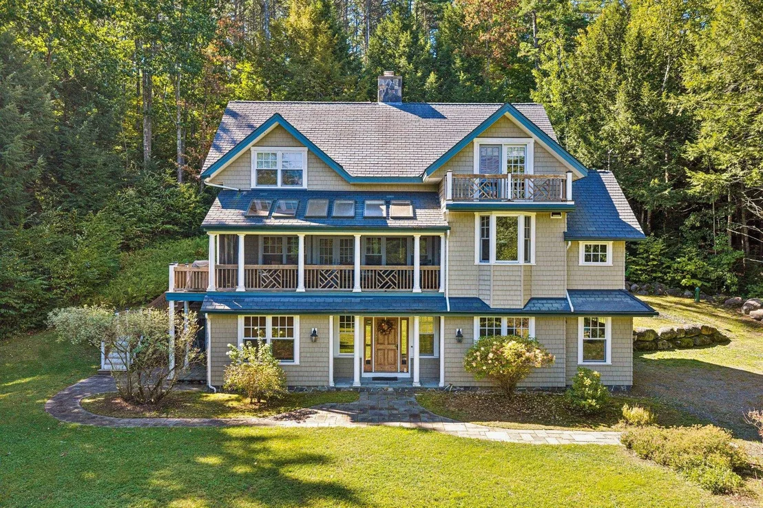 Photo of 12 Lakeview