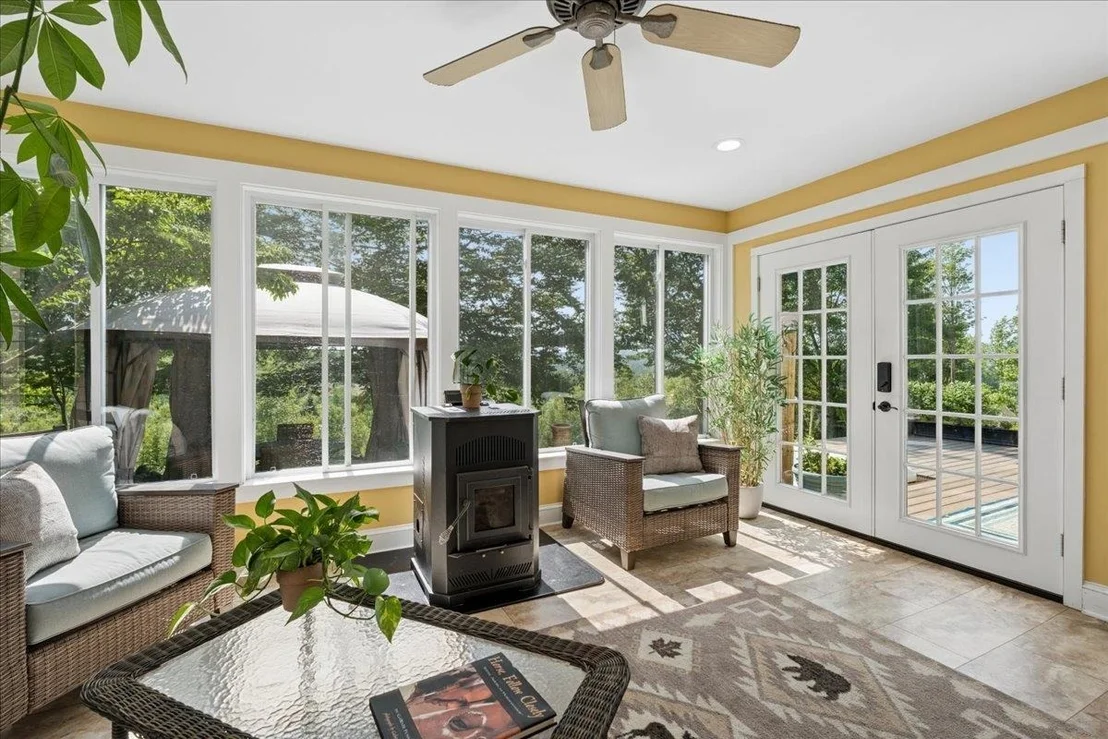 Photo of 37 Clearview