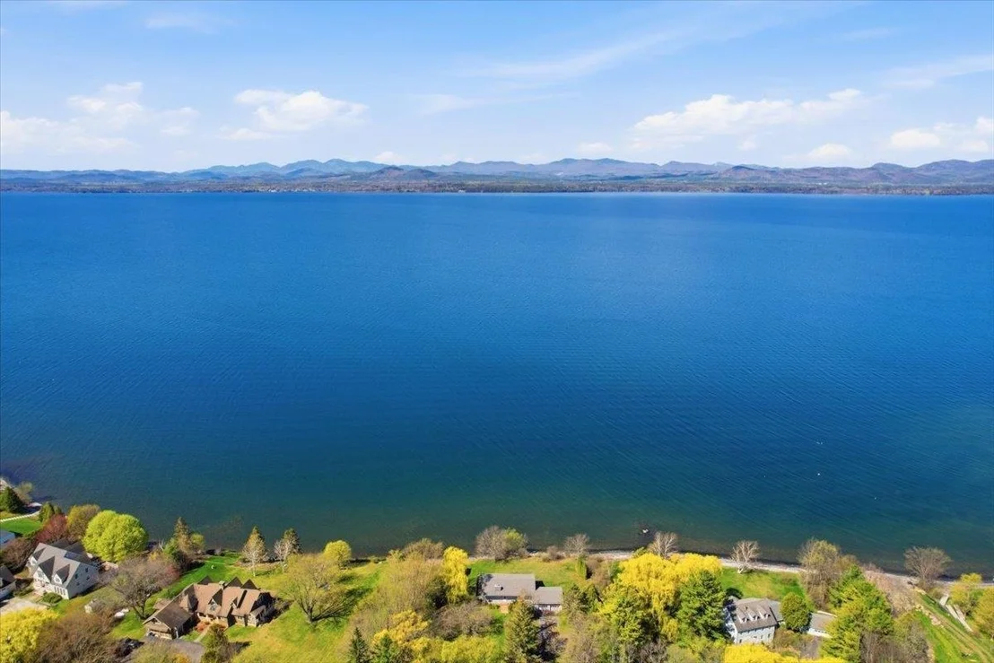 Photo of 481 Hills Point