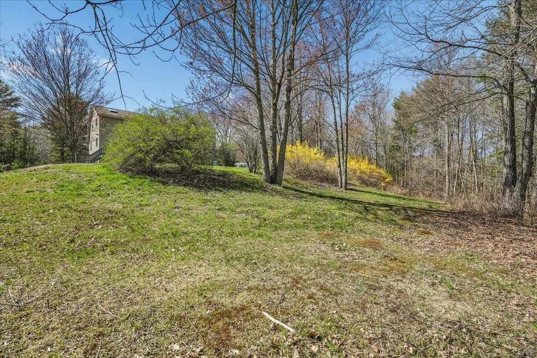 Photo of 326 Lockes Hill