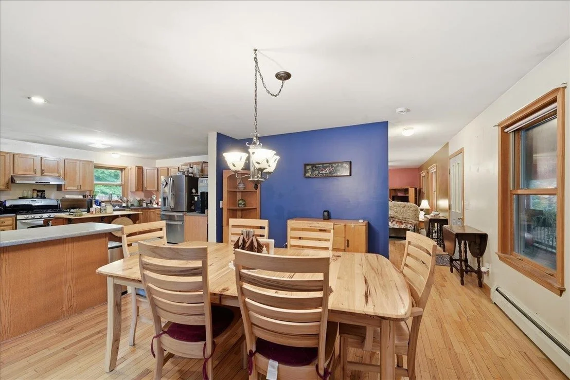 Photo of 13 Broadview