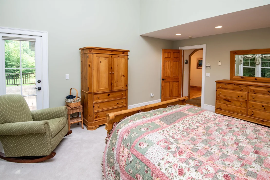 Photo of 182 Farm Ridge