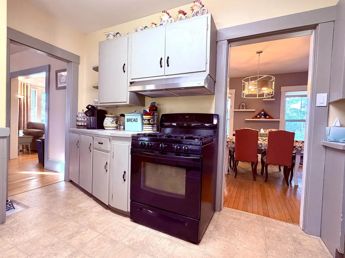 Photo of 34 Edgewood