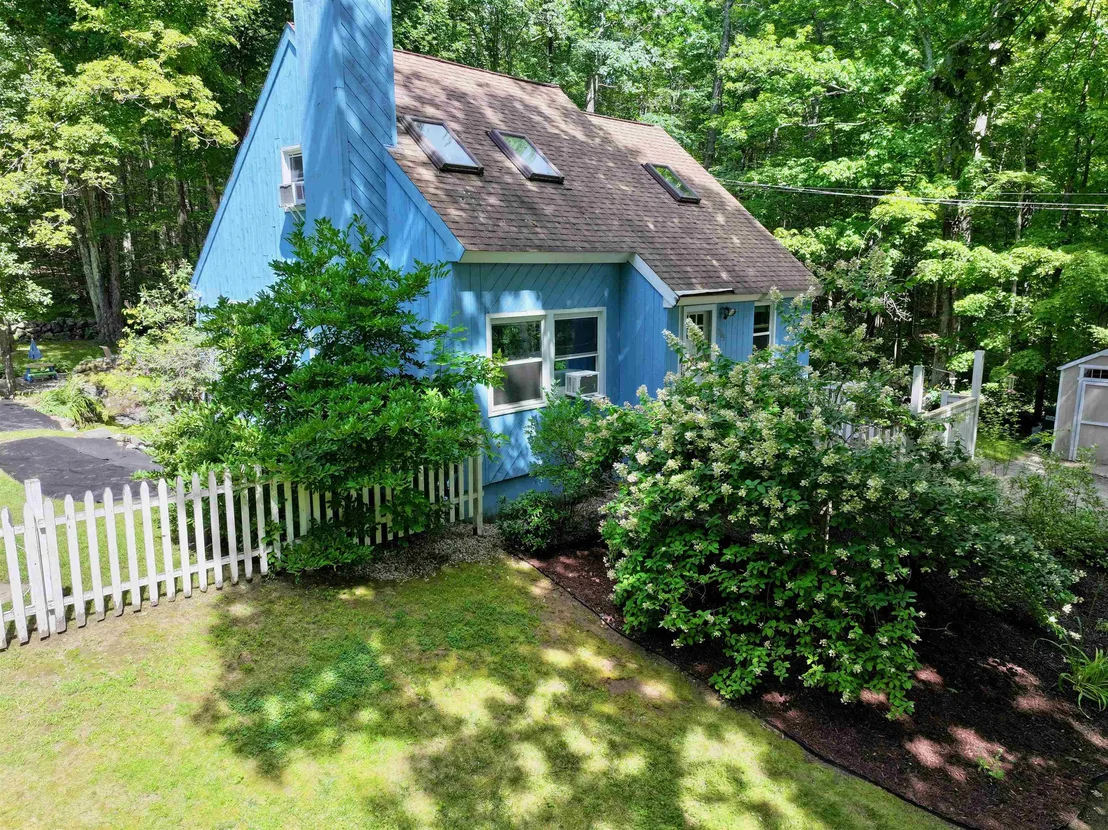 Photo of 285 Colby