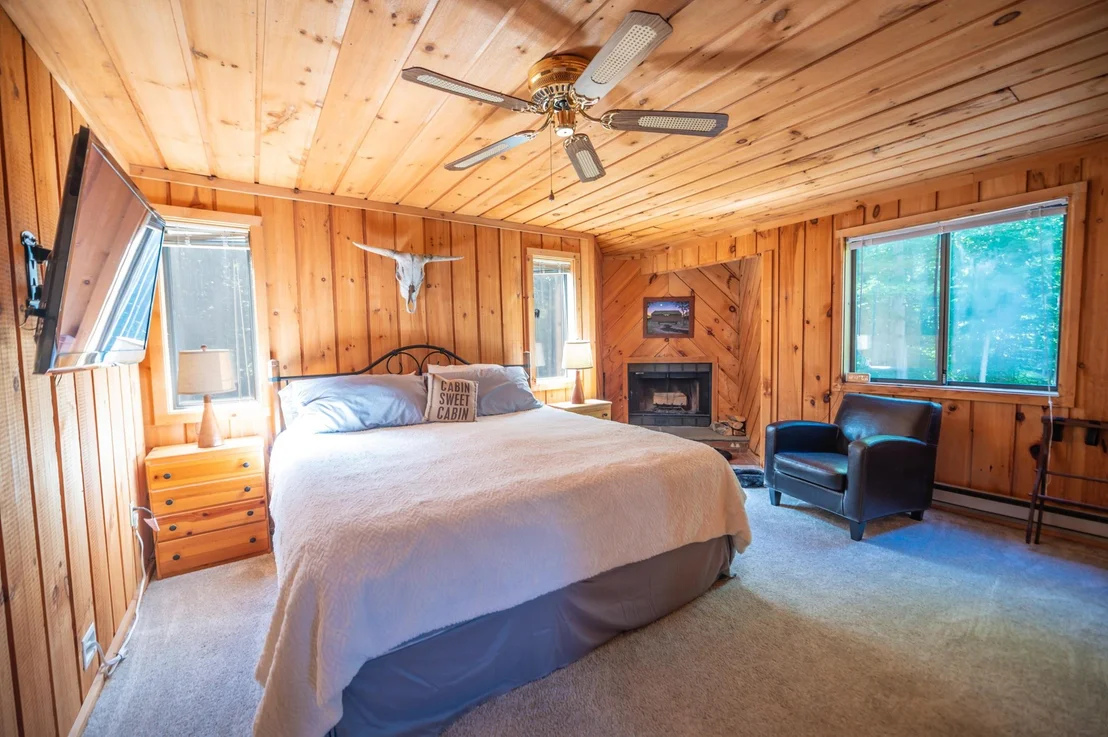 Photo of 15 Bears Den