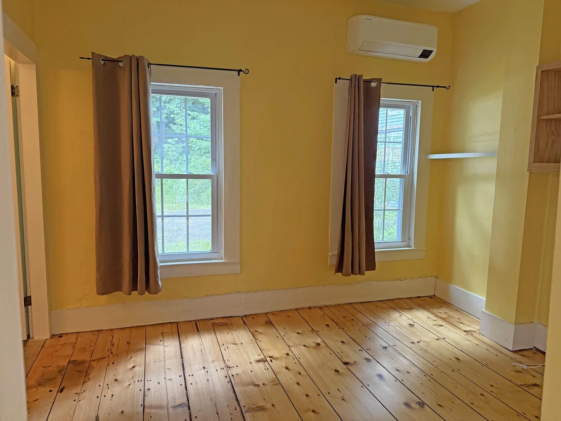 Photo of 313 Dover