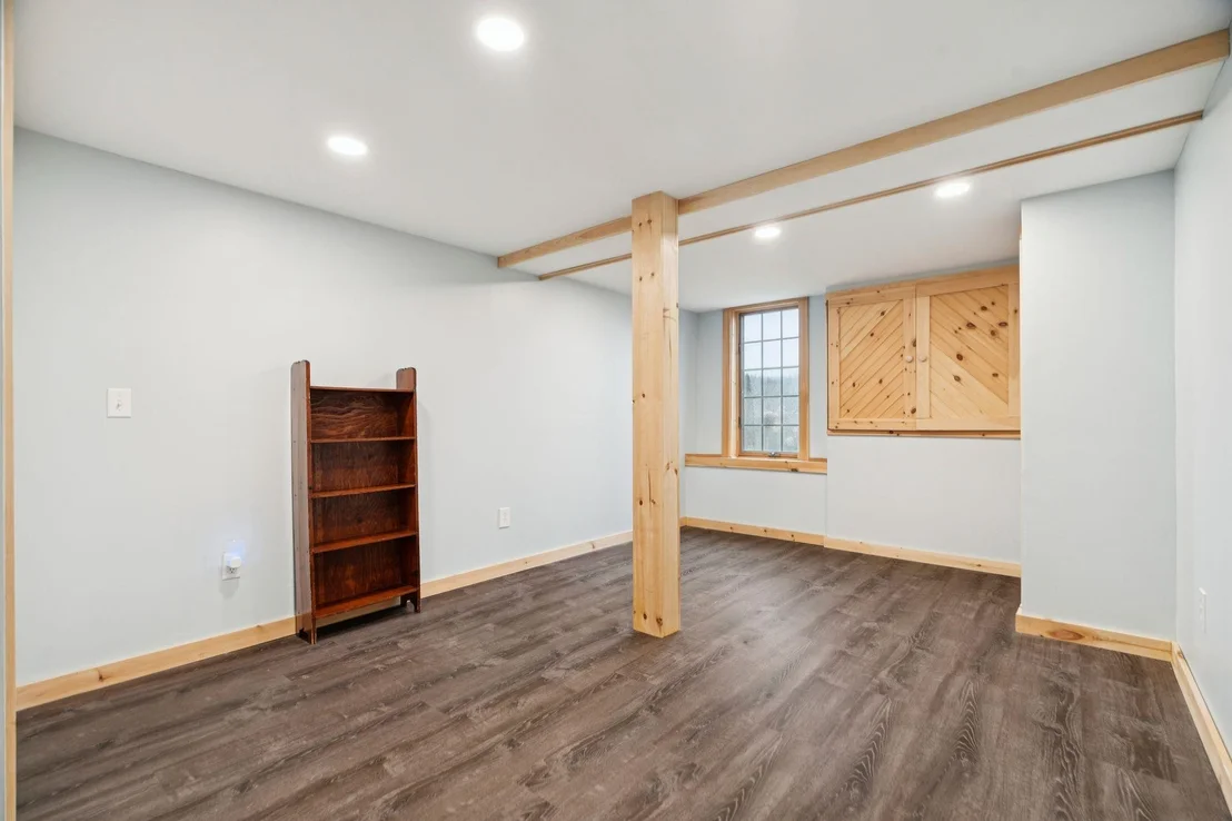 Photo of 441 Rhoades Hill