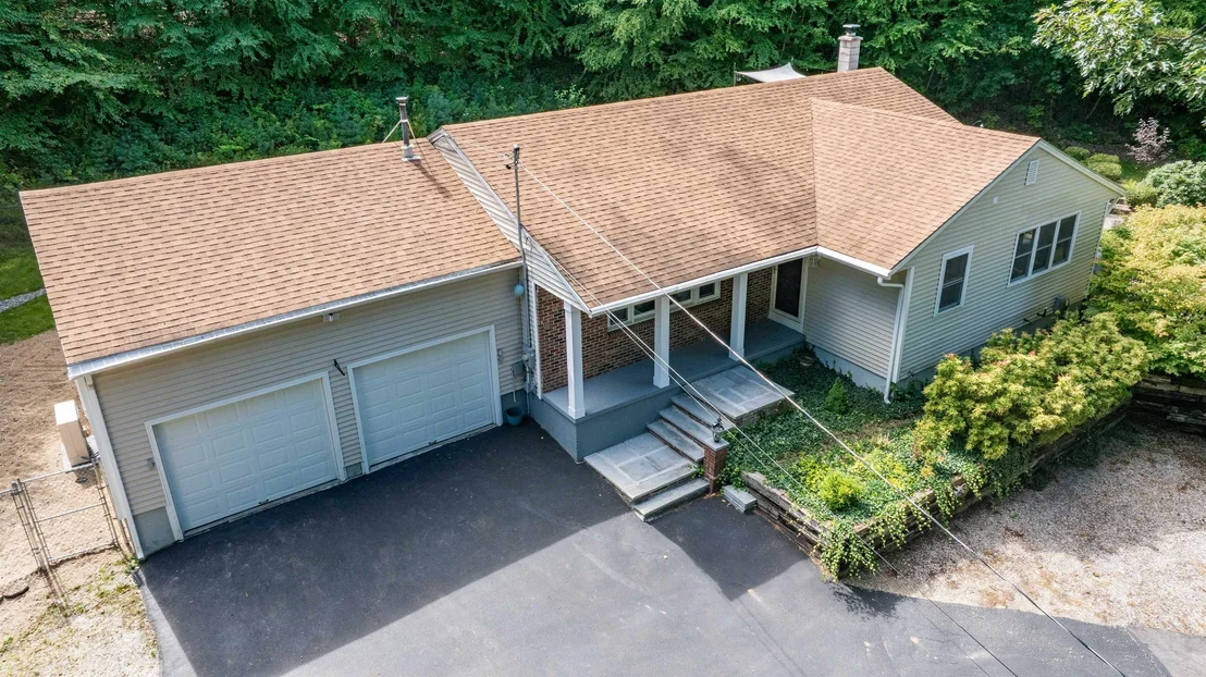 Photo of 22 Roblin