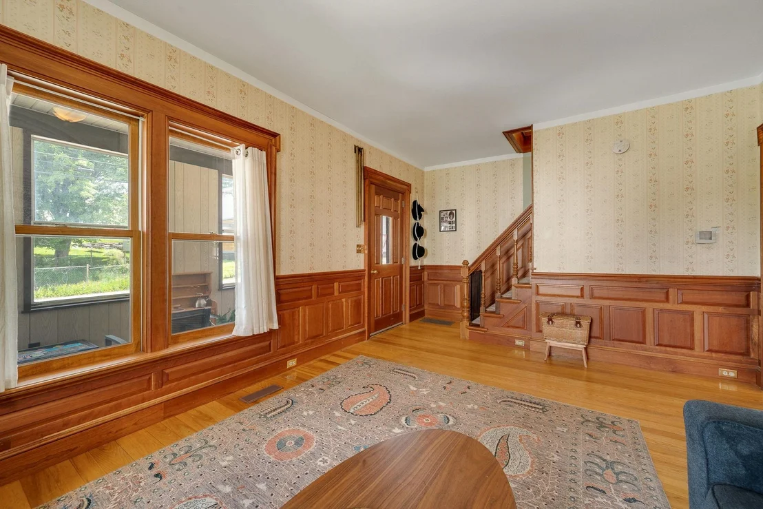 Photo of 145 Washington