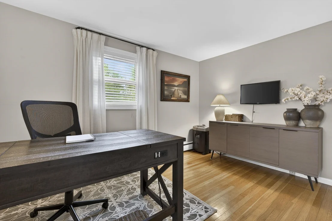 Photo of 130 Colgate