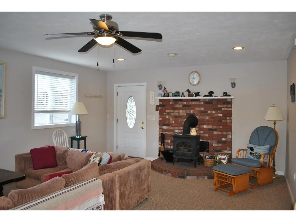 Photo of 419 Brownfield