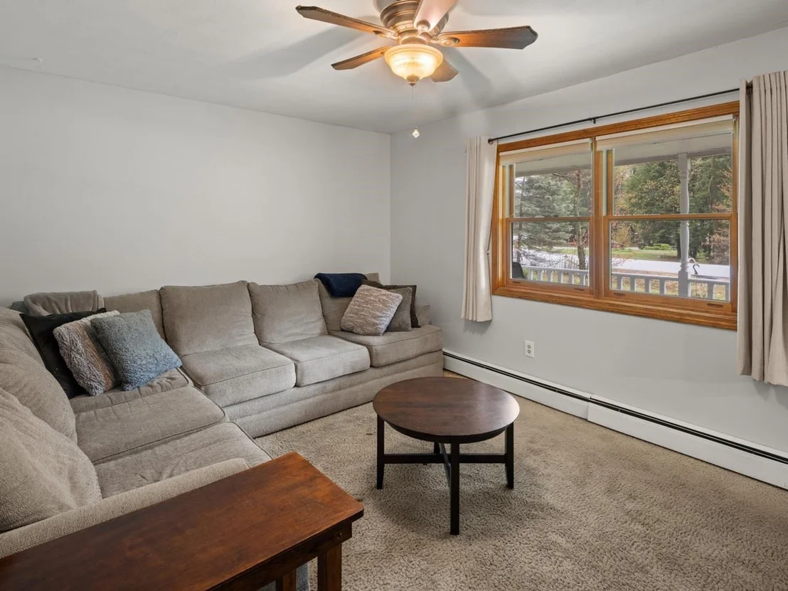 Photo of 140 Austin