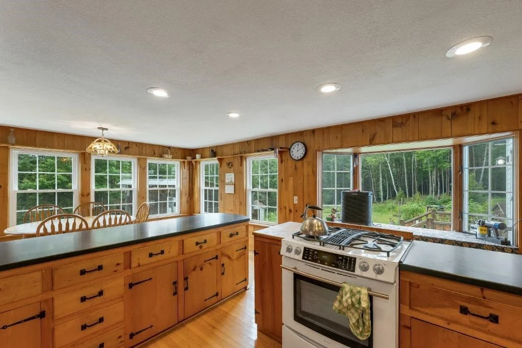 Photo of 533 Ellsworth Hill