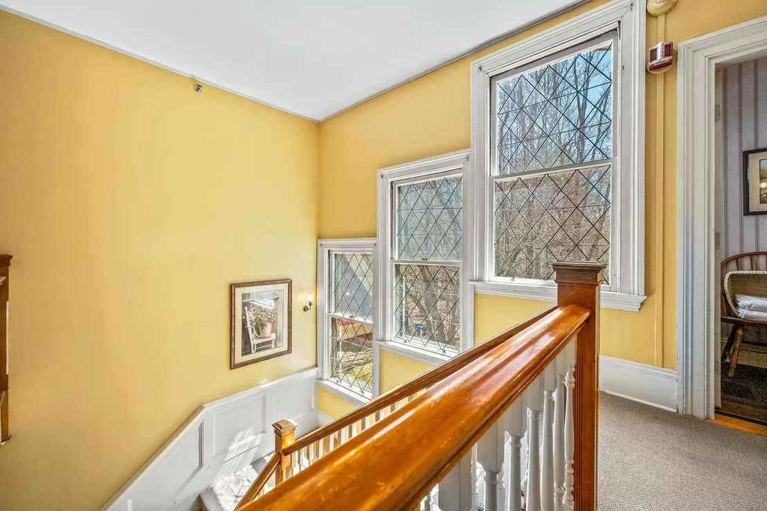 Photo of 12 Thorn Hill