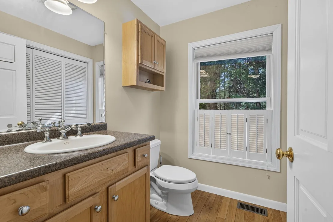 Photo of 536 Whitney