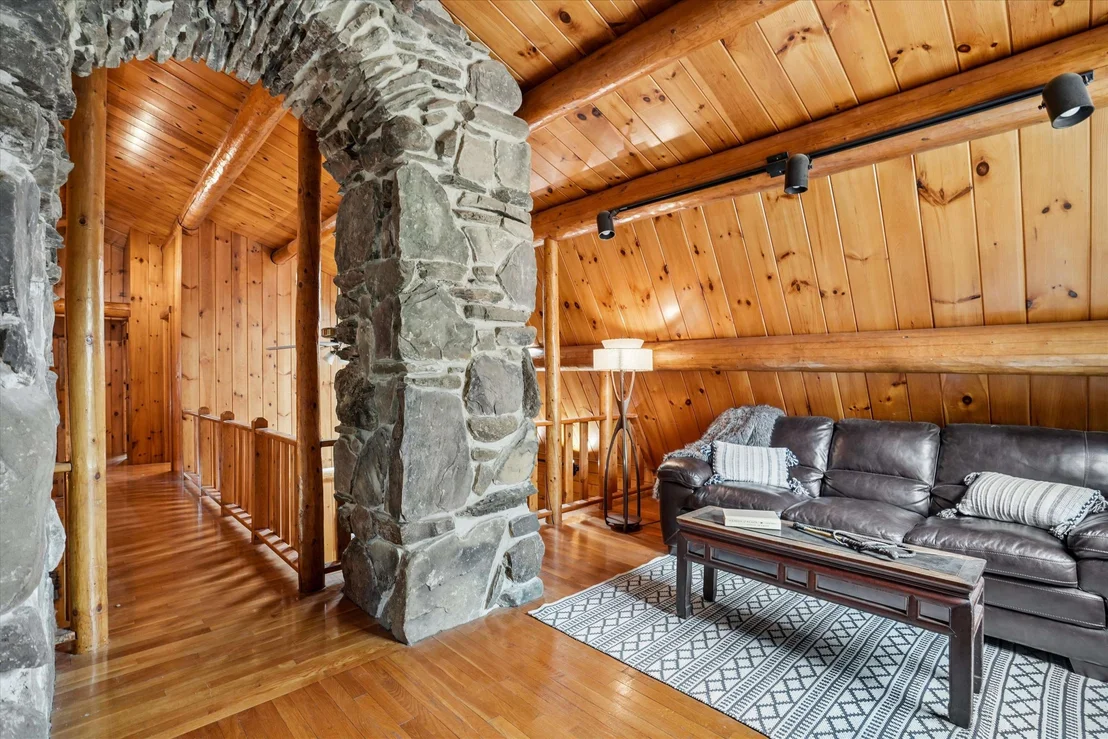 Photo of 370 Mccurdy