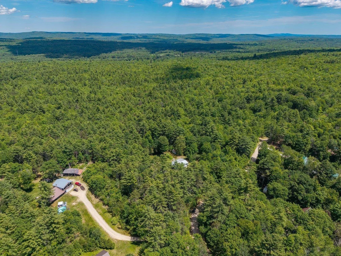 Photo of 99 Pine Ridge