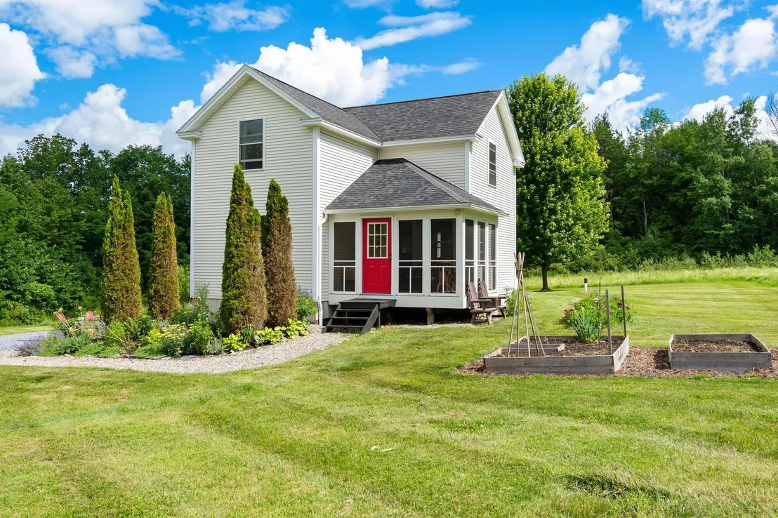 Photo of 11 Doe Meadow