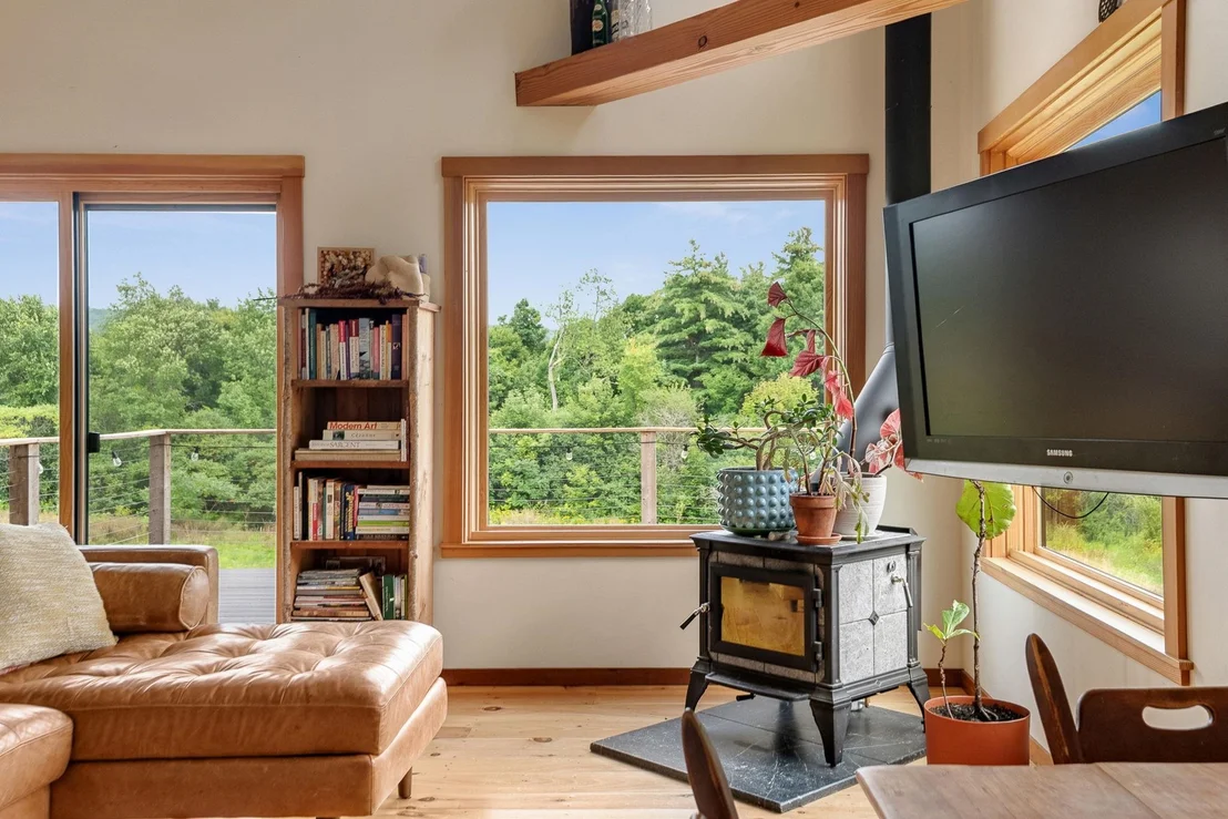 Photo of 2944 Shellhouse Mountain